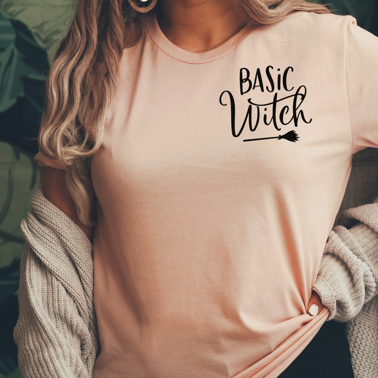 Basic Witch T-Shirt