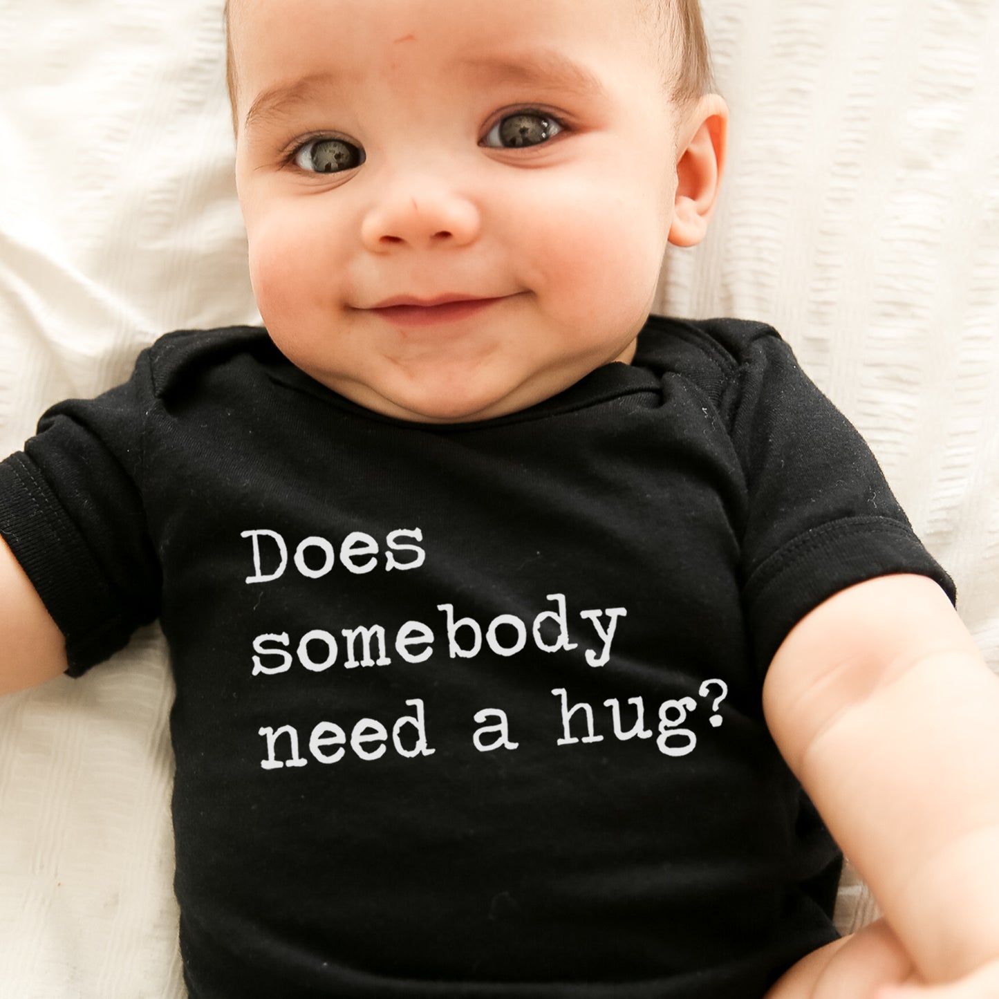 Does Somebody Need A Hug - Short Sleeve Kids Shirt