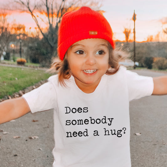 Does Somebody Need A Hug - Short Sleeve Kids Shirt