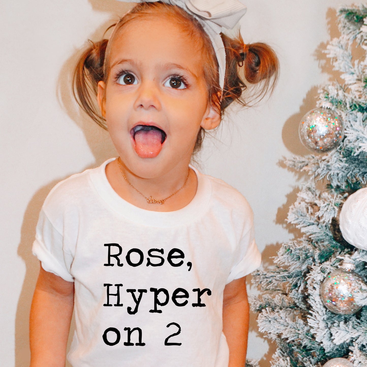 Rose Hyper on 2 - Short Sleeve Kids Shirt